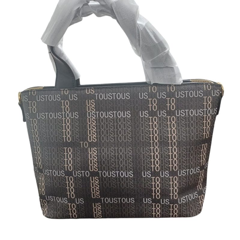 Elegancia y Estilo: Descubre las Carteras Tous que Definen Tu Personalidad - Imagen 5